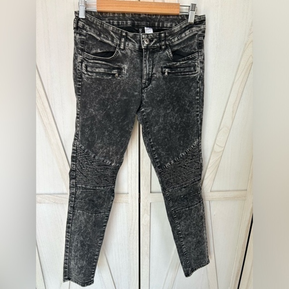 ✨H&M Divided moto skinny biker distressed zipper jeans 👖 black acid wash 8
